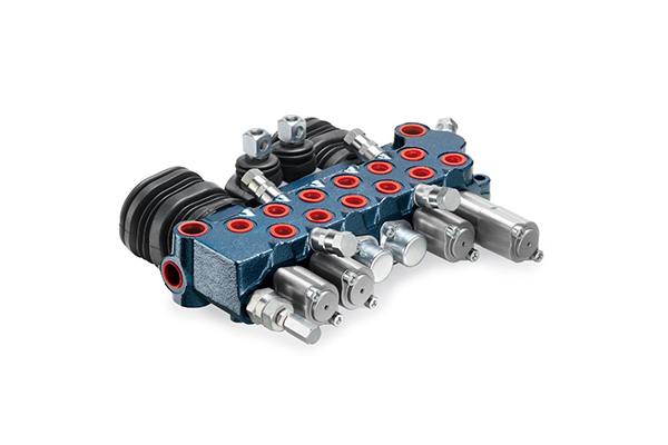 Monoblock directional control valves